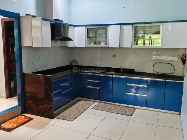 Flat for rent in Madya
