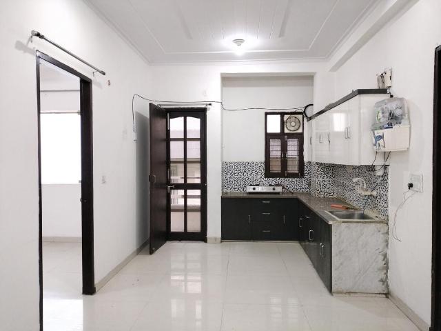 Flat for rent in South West Delhi, Deri