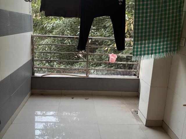 Flat for rent in Deri