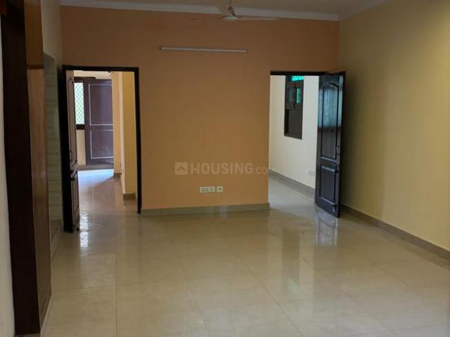 Flat for rent in Deri