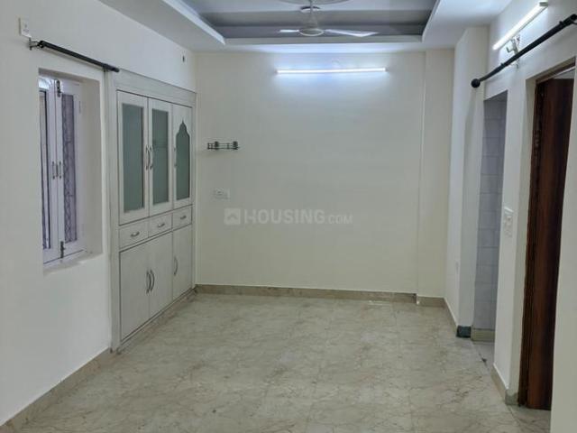 Flat for rent in Deri