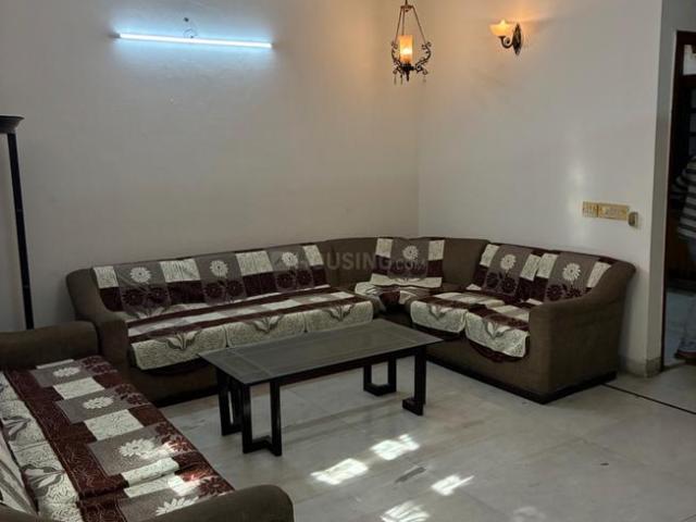 Flat for rent in Deri