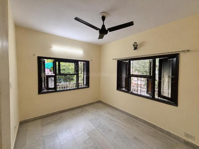 Flat for rent in Deri