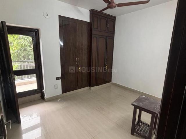 Flat for rent in Deri