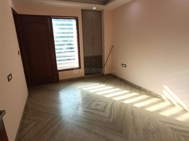 Flat for rent in Deri