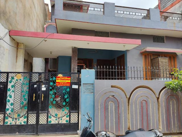 Flat for rent in Banaras Ghats, Varanasi
