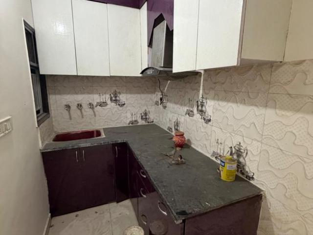 Flat for rent in West Delhi, Deri