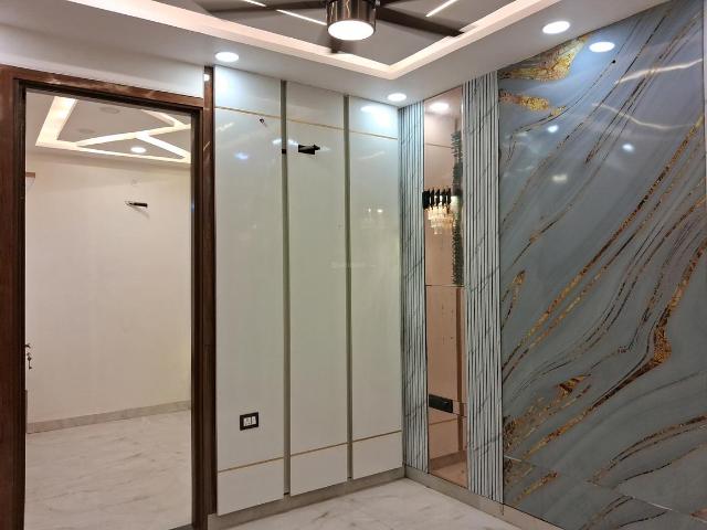 Flat for rent in West Delhi, Deri