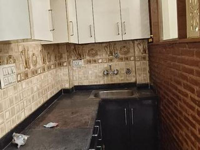 Flat for rent in West Delhi, Deri