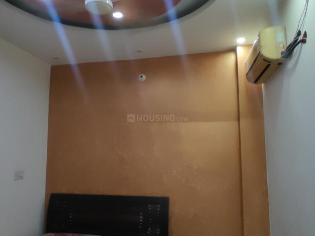 Flat for rent in Nanhe Ram Park, Delhi