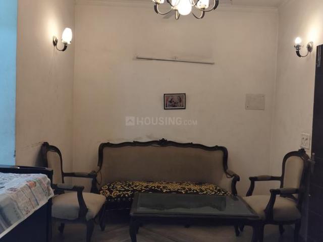 Flat for rent in South Delhi, Deri