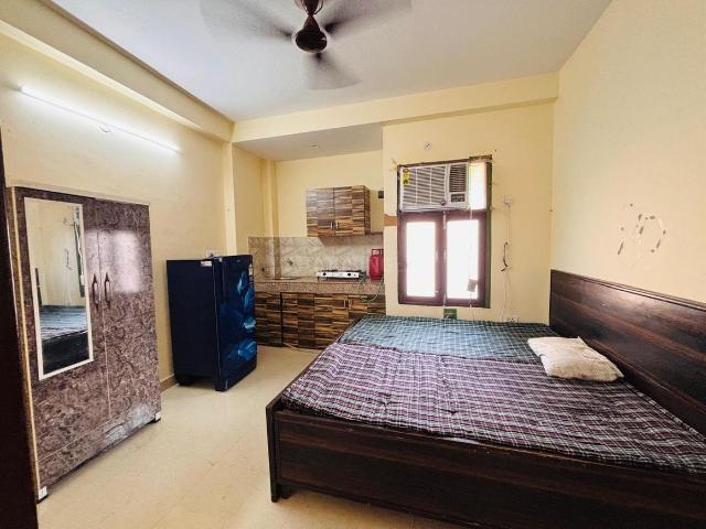 Flat for rent in South Delhi, Deri