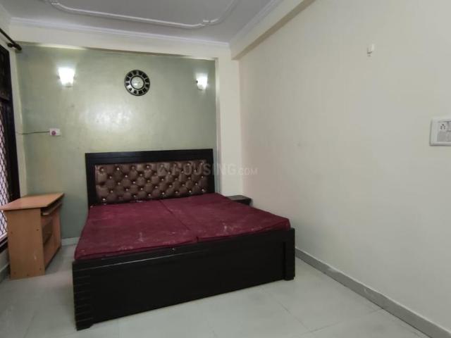 Flat for rent in South Delhi, Deri