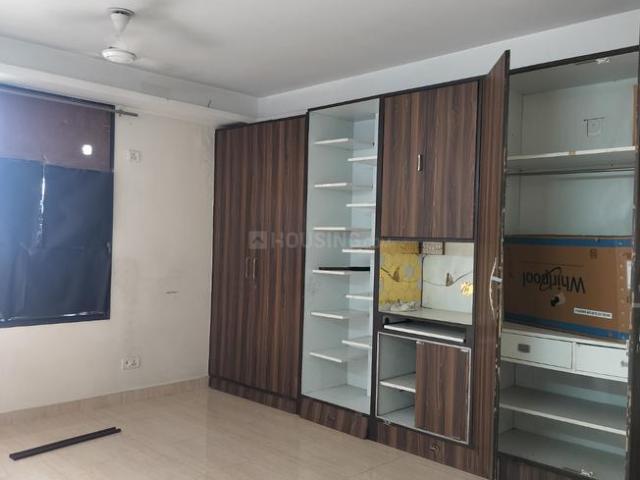 Flat for rent in South Delhi, Deri