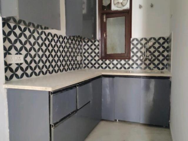 Flat for rent in South Delhi, Deri