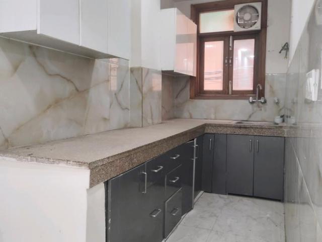 Flat for sale in South Delhi, Deri
