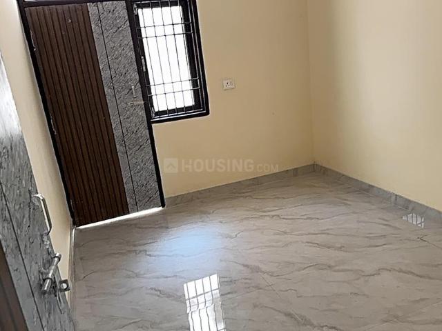 Flat for rent in New Ashok Nagar, Delhi