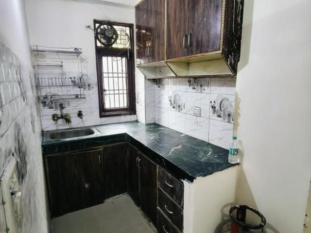 Flat for rent in East Delhi, Deri