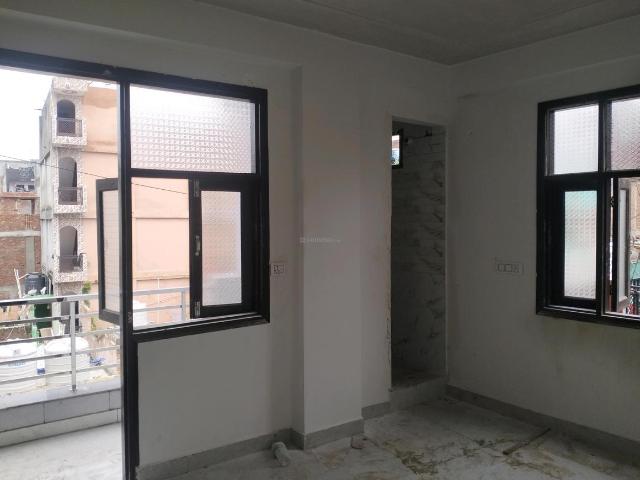 Flat for rent in East Delhi, Deri