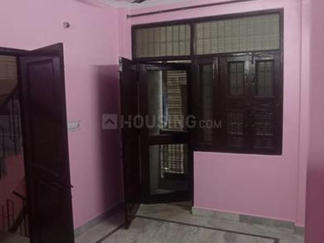 Flat for rent in East Delhi, Deri
