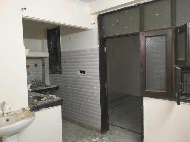 Flat for rent in New Ashok Nagar, Delhi