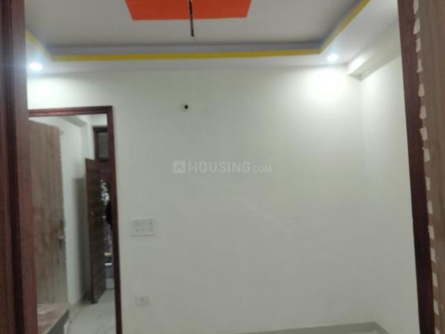 Flat for sale in East Delhi, Deri