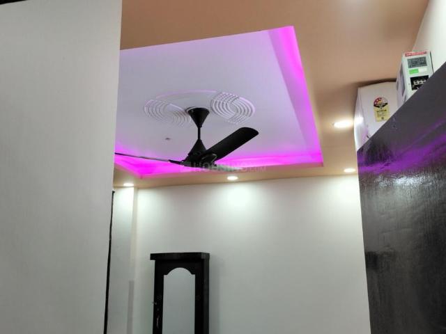 Flat for sale in East Delhi, Deri