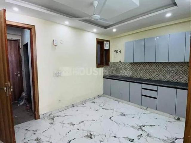 Flat for sale in East Delhi, Deri