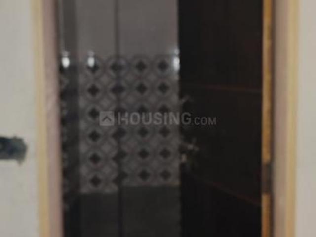 Flat for sale in East Delhi, Deri
