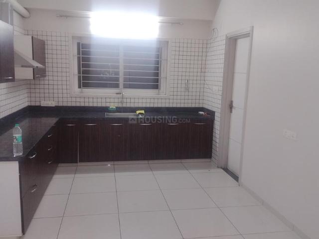 Flat for rent in Madya
