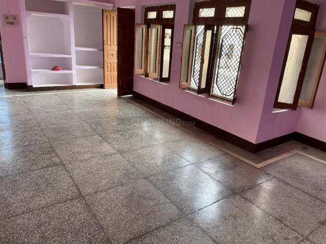 Flat for rent in Jaunpur