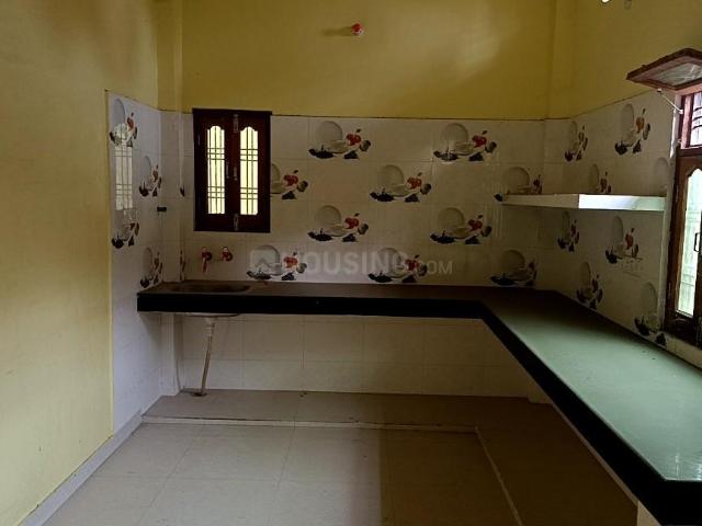 Flat for rent in Jaunpur