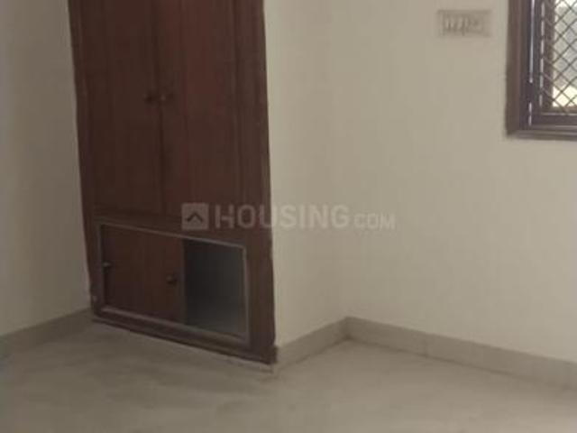 Flat for rent in South West Delhi, Deri