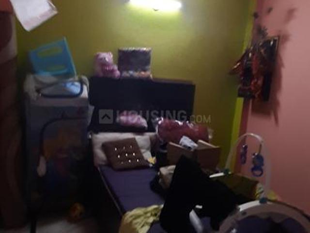 Flat for sale in South West Delhi, Deri