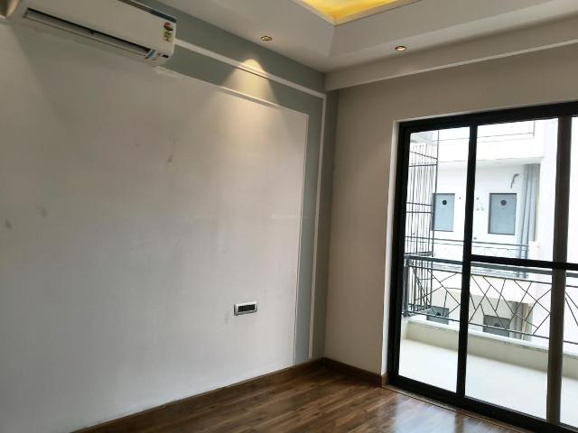 Flat for rent in Hariana