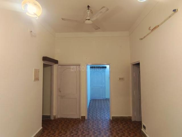 Flat for rent in Madya