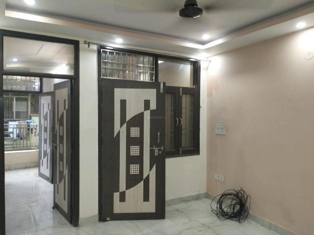 Flat for rent in East Delhi, Deri
