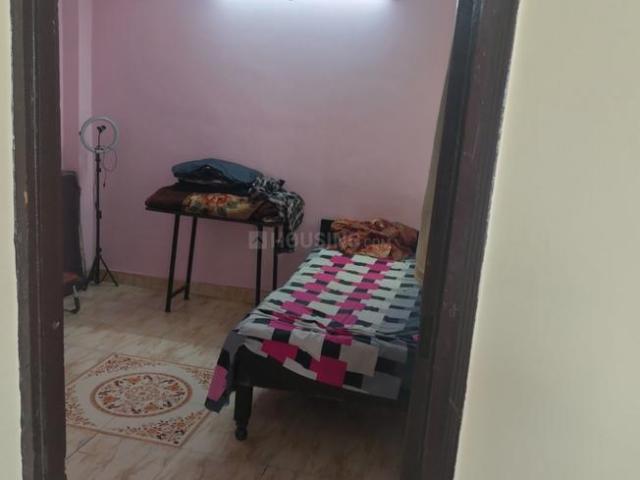 Flat for sale in East Delhi, Deri