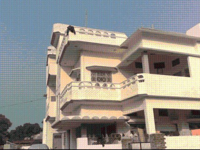Flat for rent in Azamgarh
