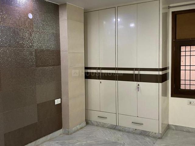 Flat for rent in West Delhi, Deri
