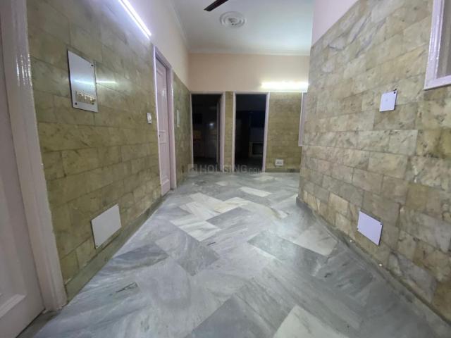 Flat for rent in West Delhi, Deri