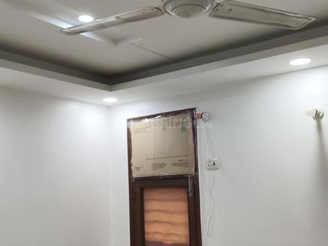 Flat for rent in West Delhi, Deri