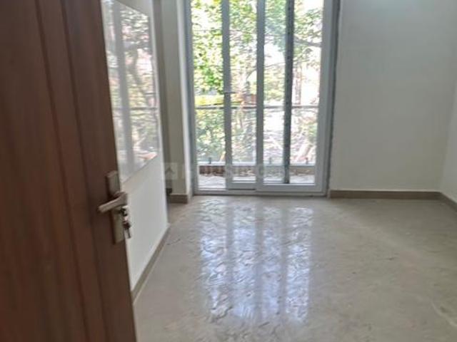 Flat for sale in West Delhi, Deri