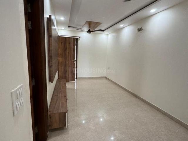 Flat for sale in West Delhi, Deri