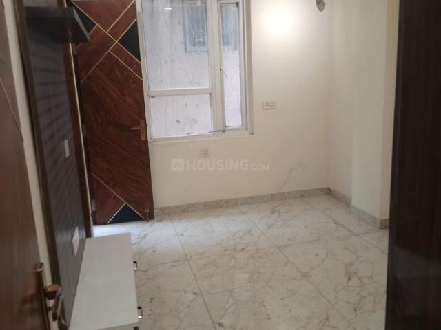 Flat for sale in West Delhi, Deri