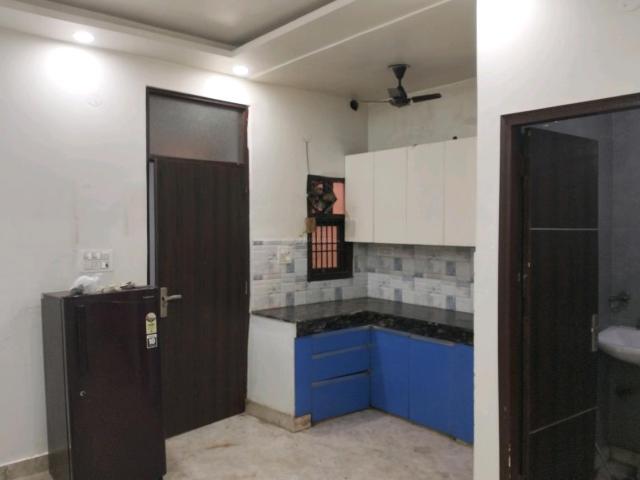 Flat for rent in West Delhi, Deri
