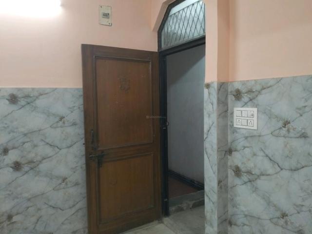 Flat for rent in West Delhi, Deri
