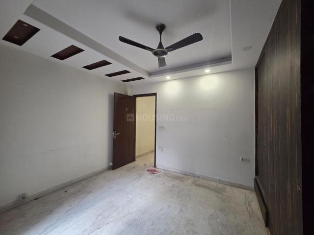 Flat for rent in Anand Parbat, Delhi