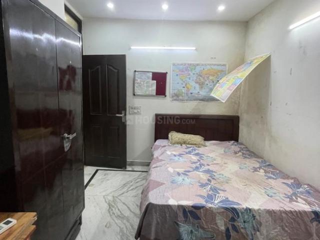 Flat for rent in West Delhi, Deri