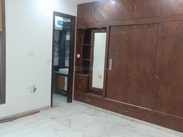 Flat for rent in West Patel Nagar, Delhi
